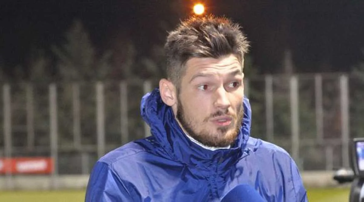 Денис Бойко