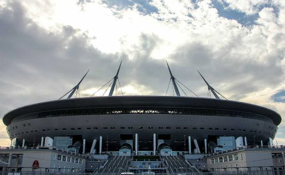"Зенит Арена" в оригинале вышла в миллион раз дороже