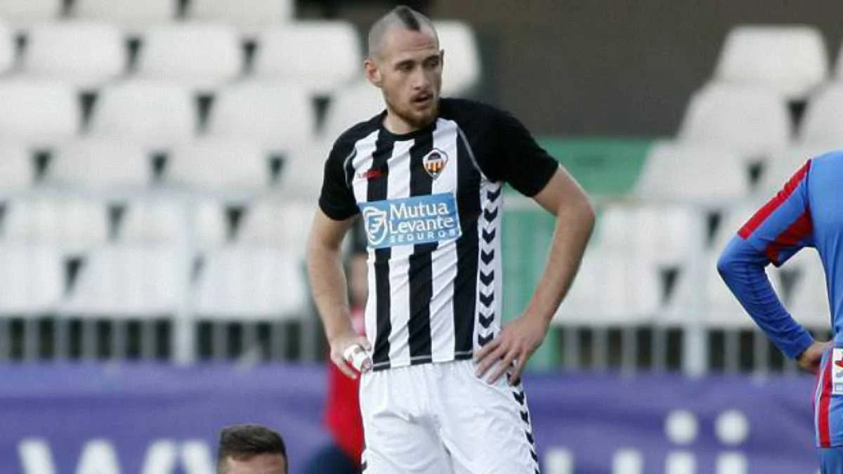 Марк Кастельс