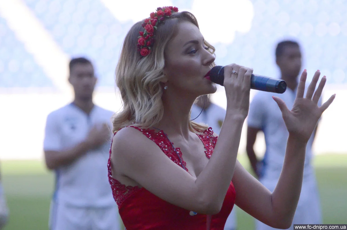 Так поют на матчах СК Днепр-1