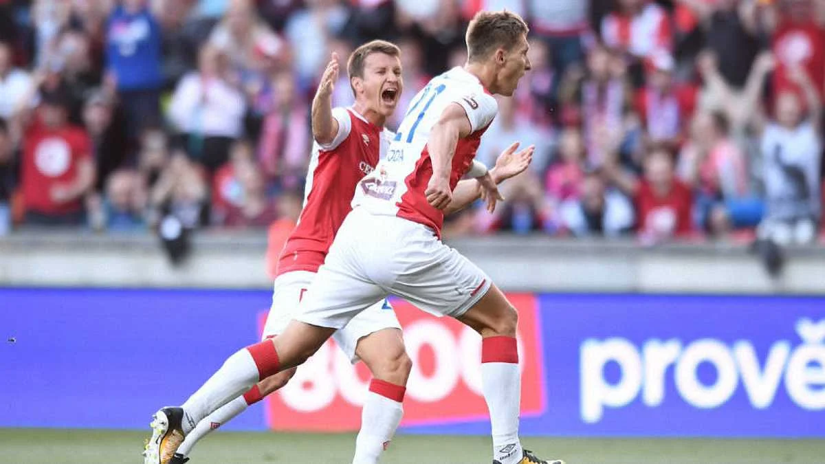 Радість Ротаня та партнерів / Твіттер Славії