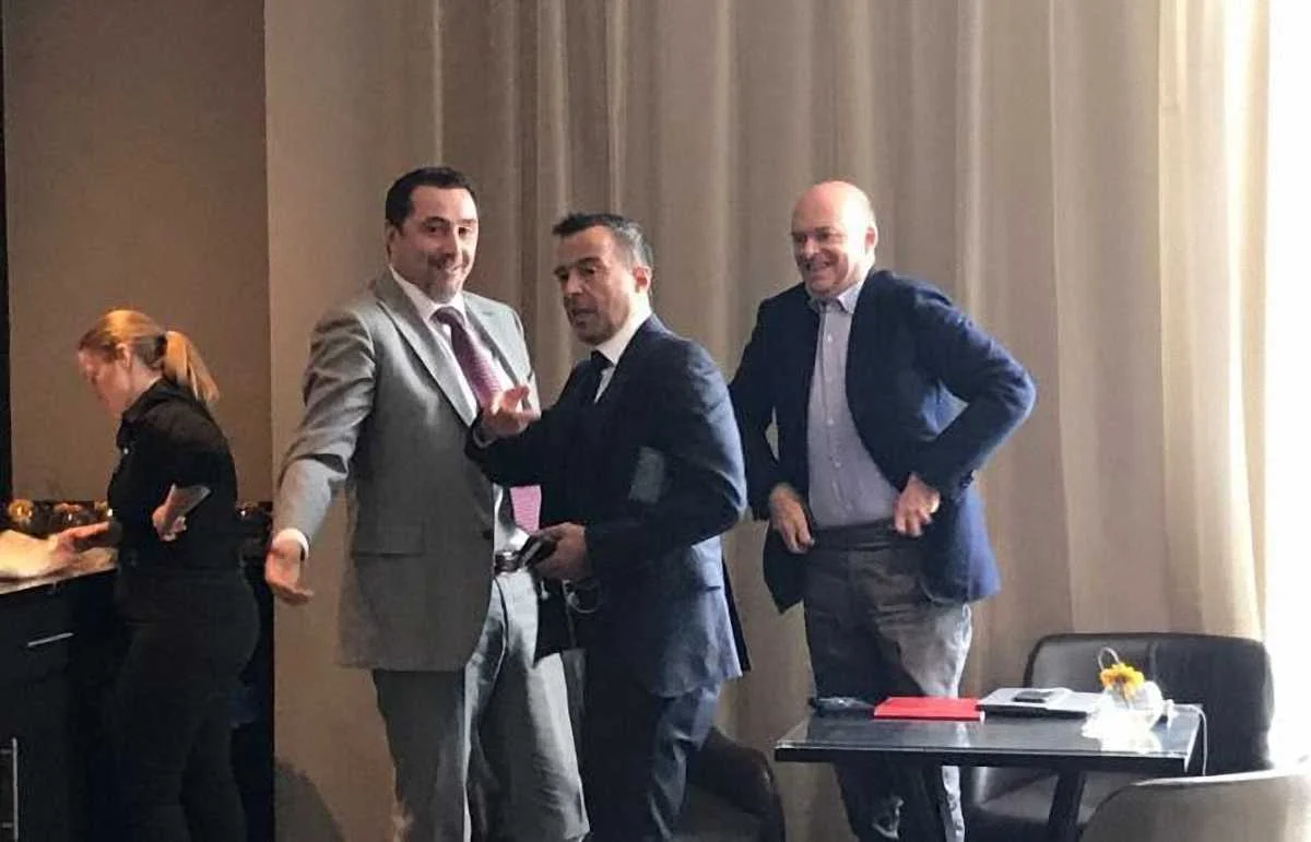 Мірабеллі, Мендеш і Фассоне