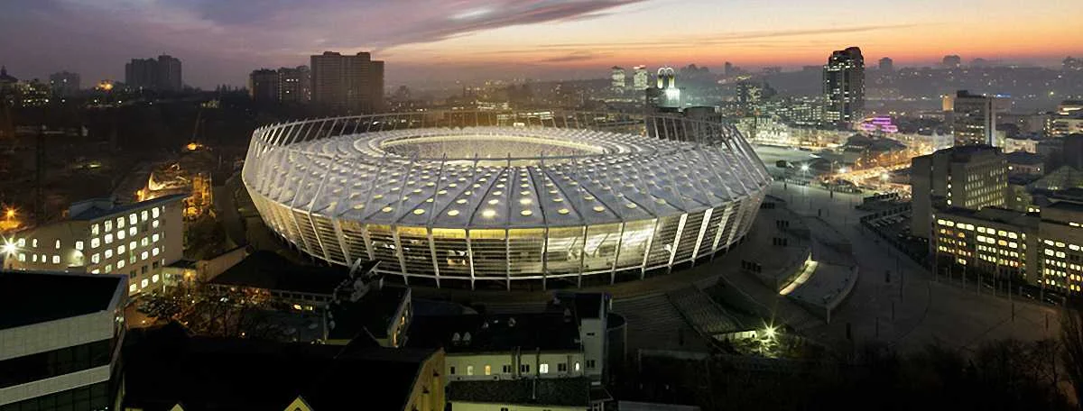 Динамо і Янг Бойз зіграють на НСК Олімпійський