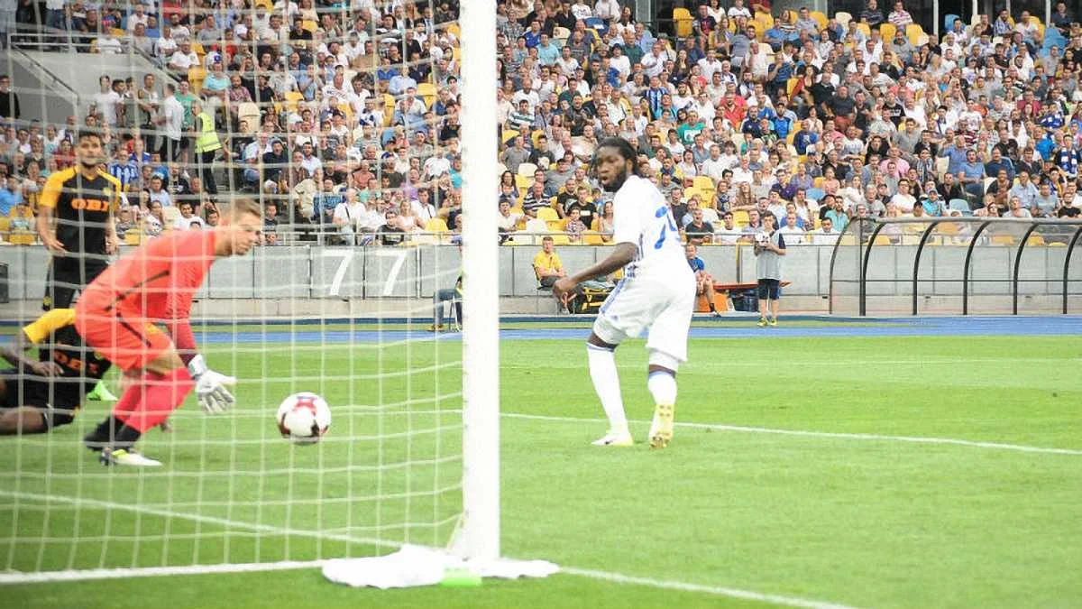 Динамо – Янг Бойз видео голов: Ярмоленко, 15, Мбокани, 34, Гармаш, 90+3 – Фасснахт, 90+1 / Фото Футбол 24