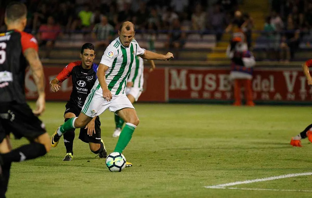 Роман Зозуля / ФК Бетіс