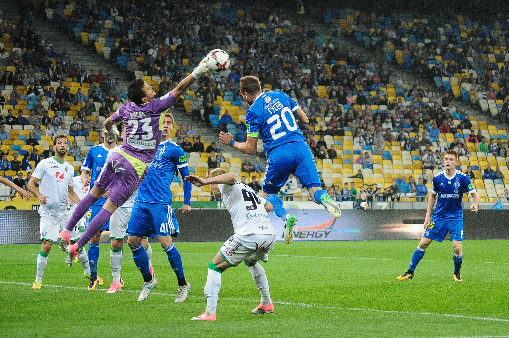 У першому після повернення матчі Гусєв не забив, але користь команді приніс.