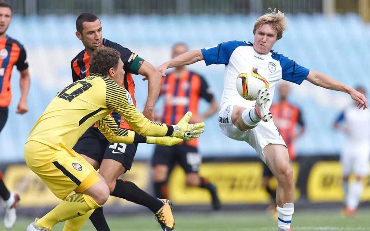 Кузык против Срны и Пятова / ФК Шахтер