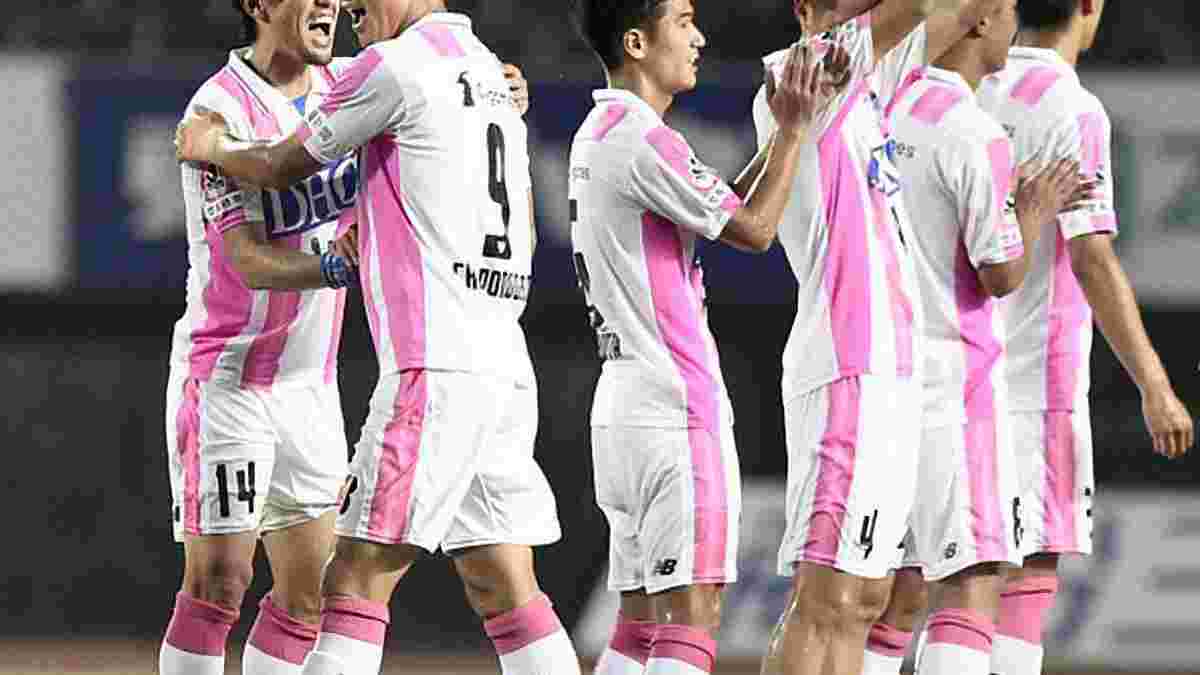 В Японии кореец Чо забил сумасшедший гол с центра поля от перекладины