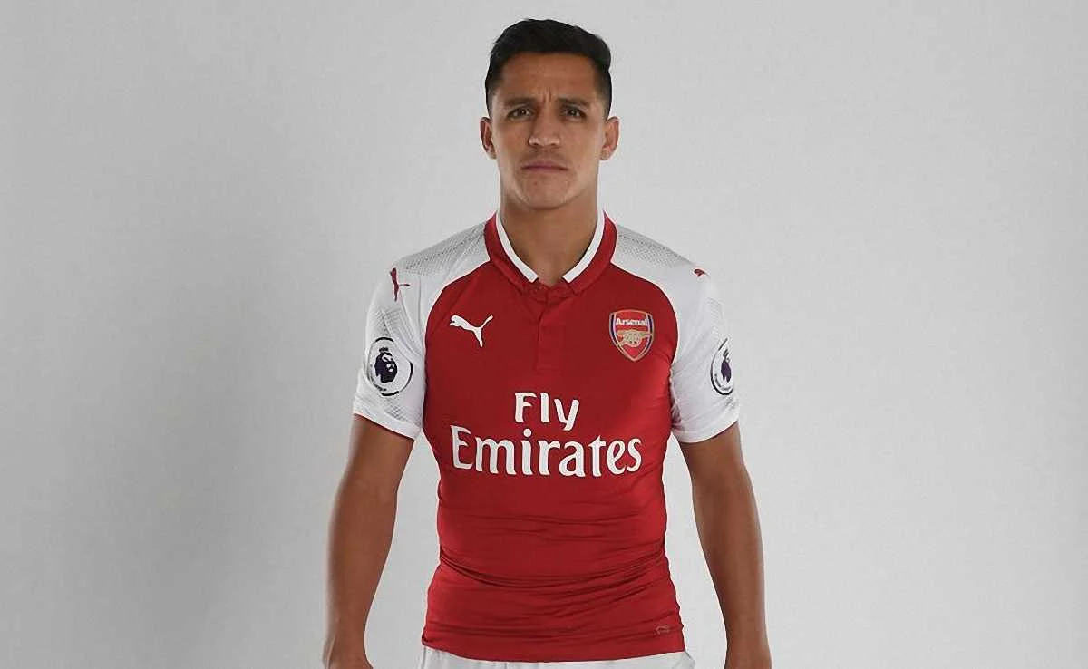 Алексис Санчес