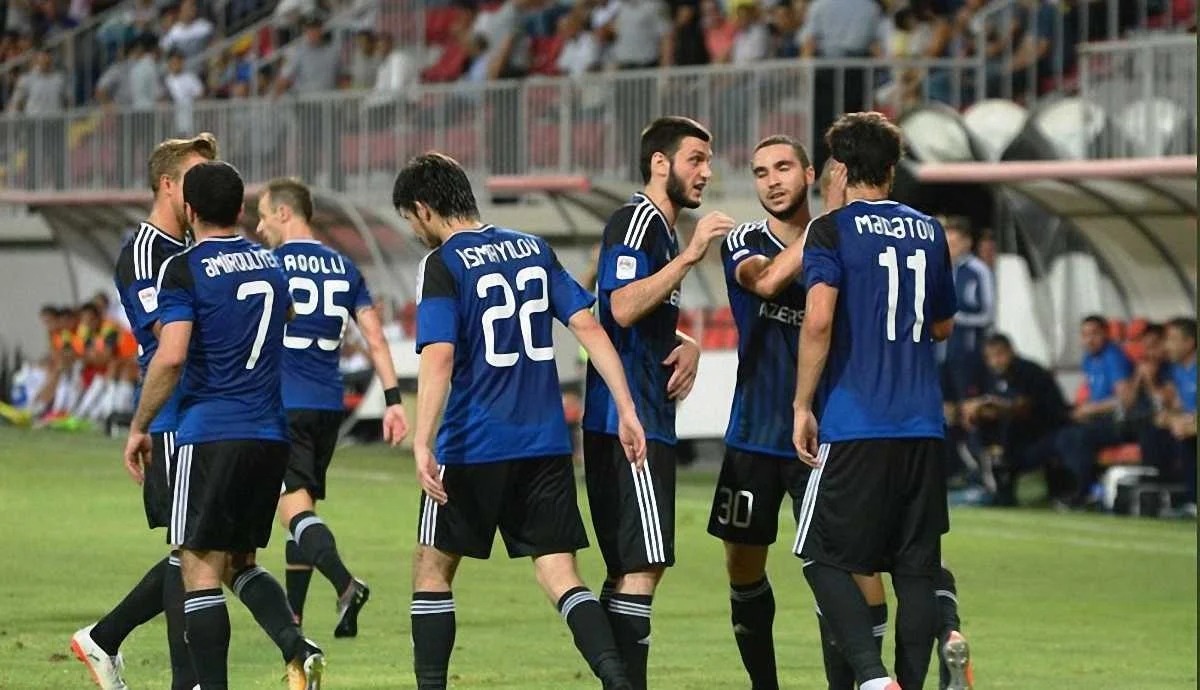 Твиттер ФК Карабах