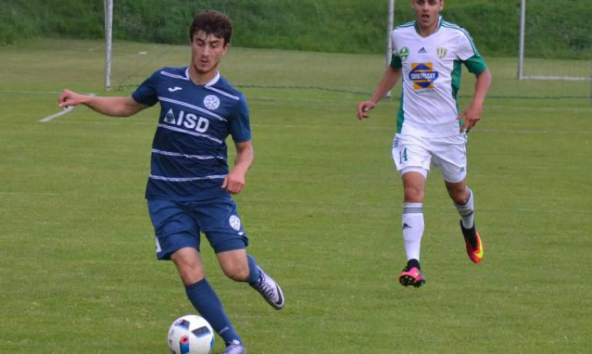 Эдгар Малакян / ФК Сталь