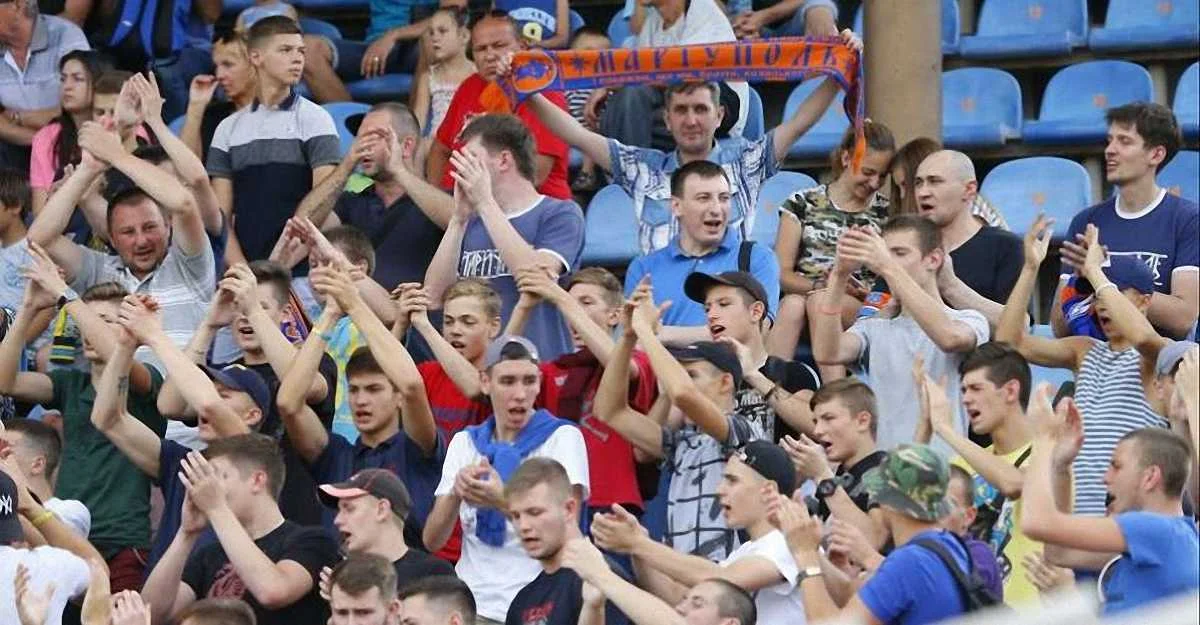 вболівальники Маріуполя / Соцмережі