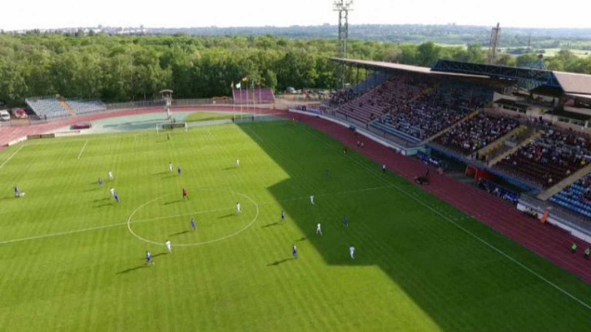 Стадион "Ильичевец"