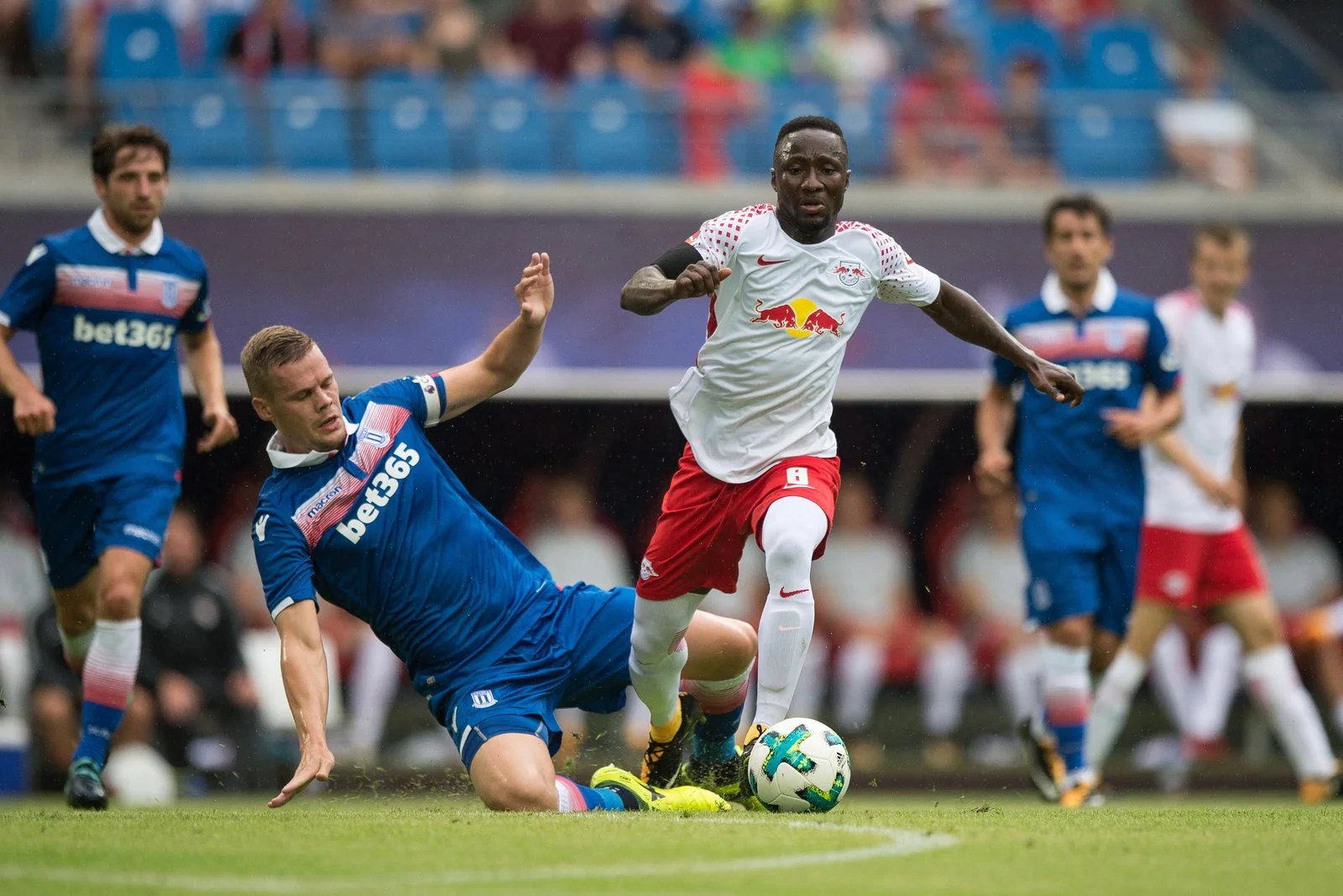 Наби Кейта перешел в Ливерпуль