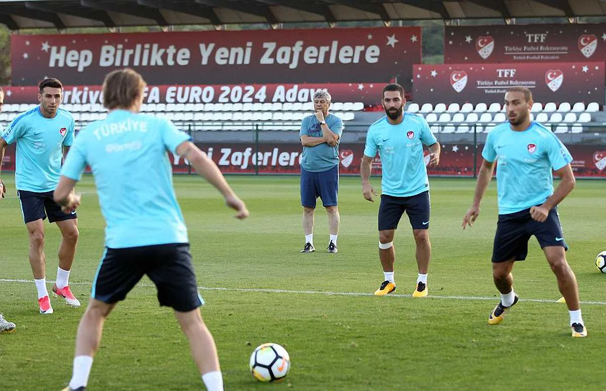 Україна – Туреччина: Мірча Луческу повернув Турана в збірну