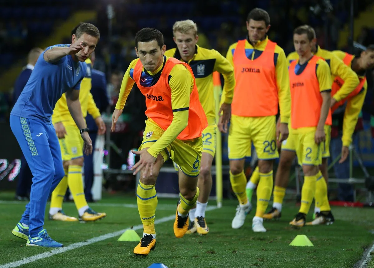 Виктор Коваленко (второй за Степаненко)