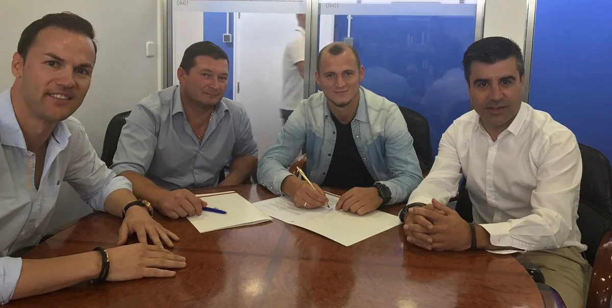 Зозуля підписує контракт з Альбасете
