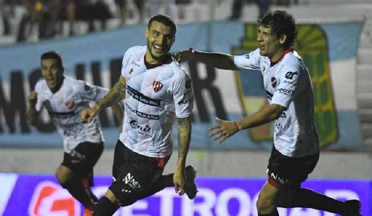 Себастьян Рібас / соцмережі