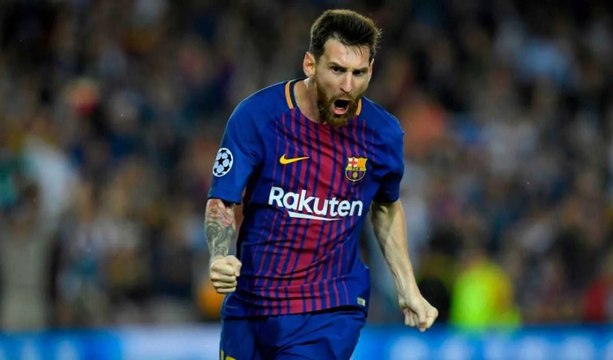 Лионель Месси празднует гол / Getty Images