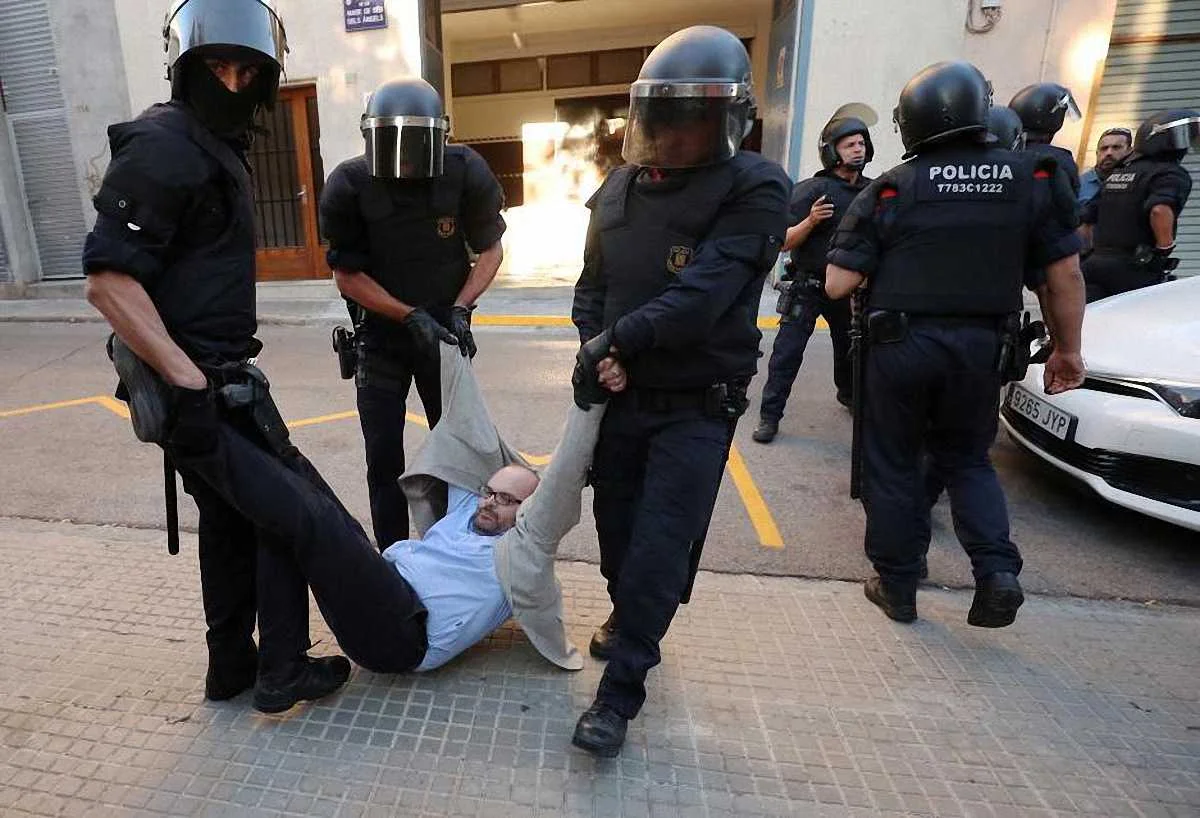 Арешти чиновників у Барселоні