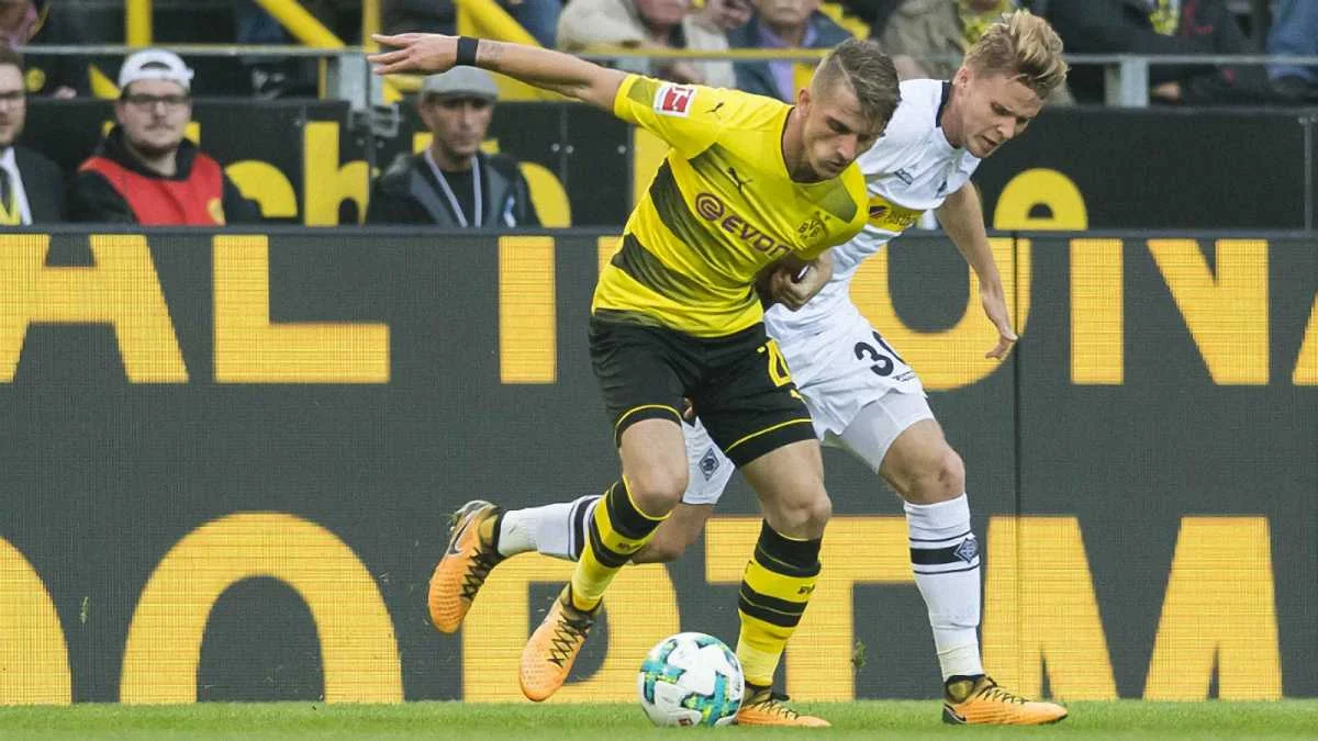 Максимилиан Филипп