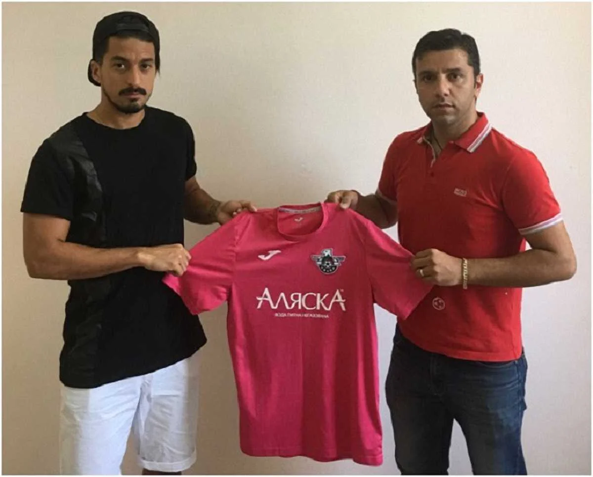 Сиаваш Хагназари и Луис Эсми / ФК Скала