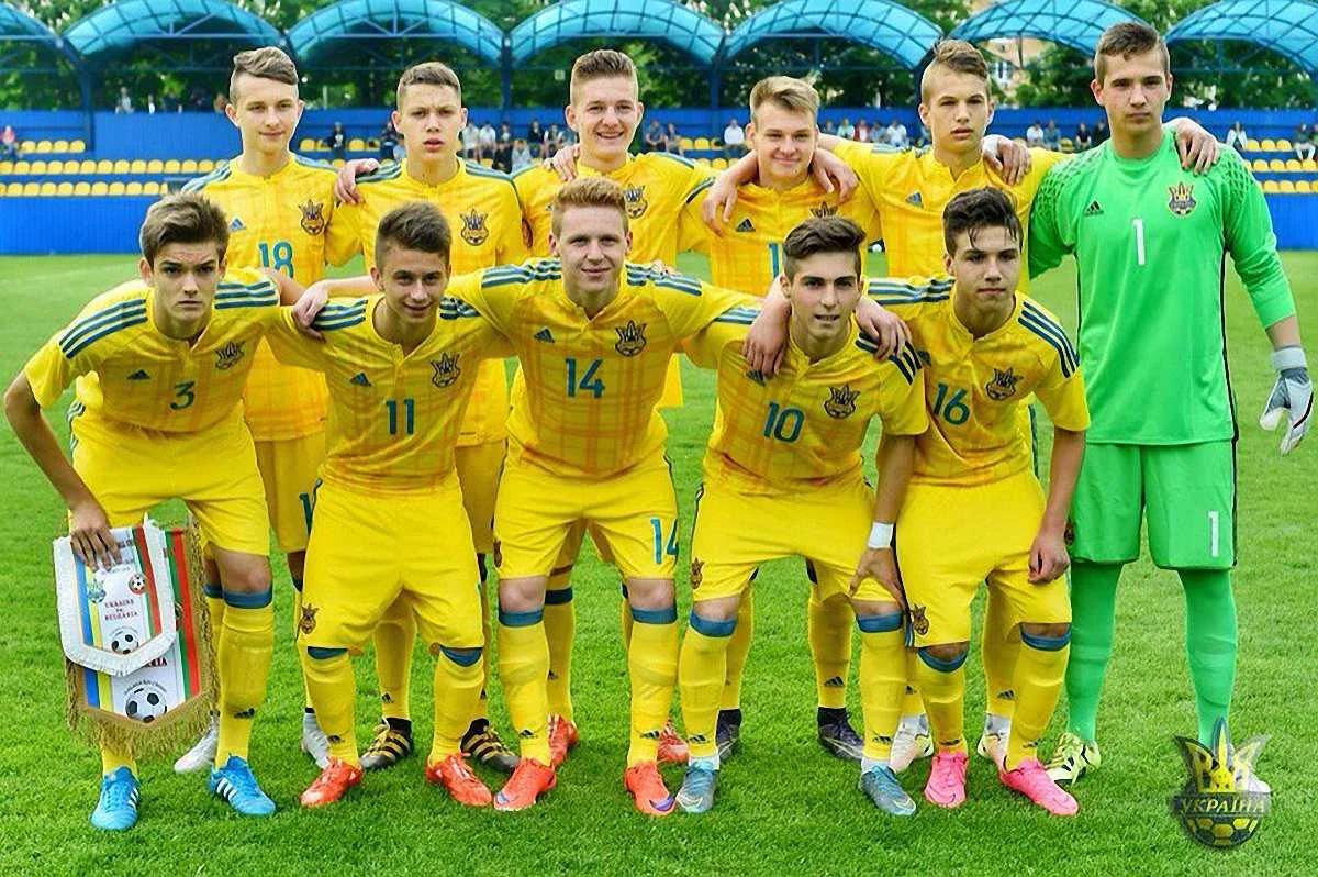 збірна України U-19 / Соцмережі