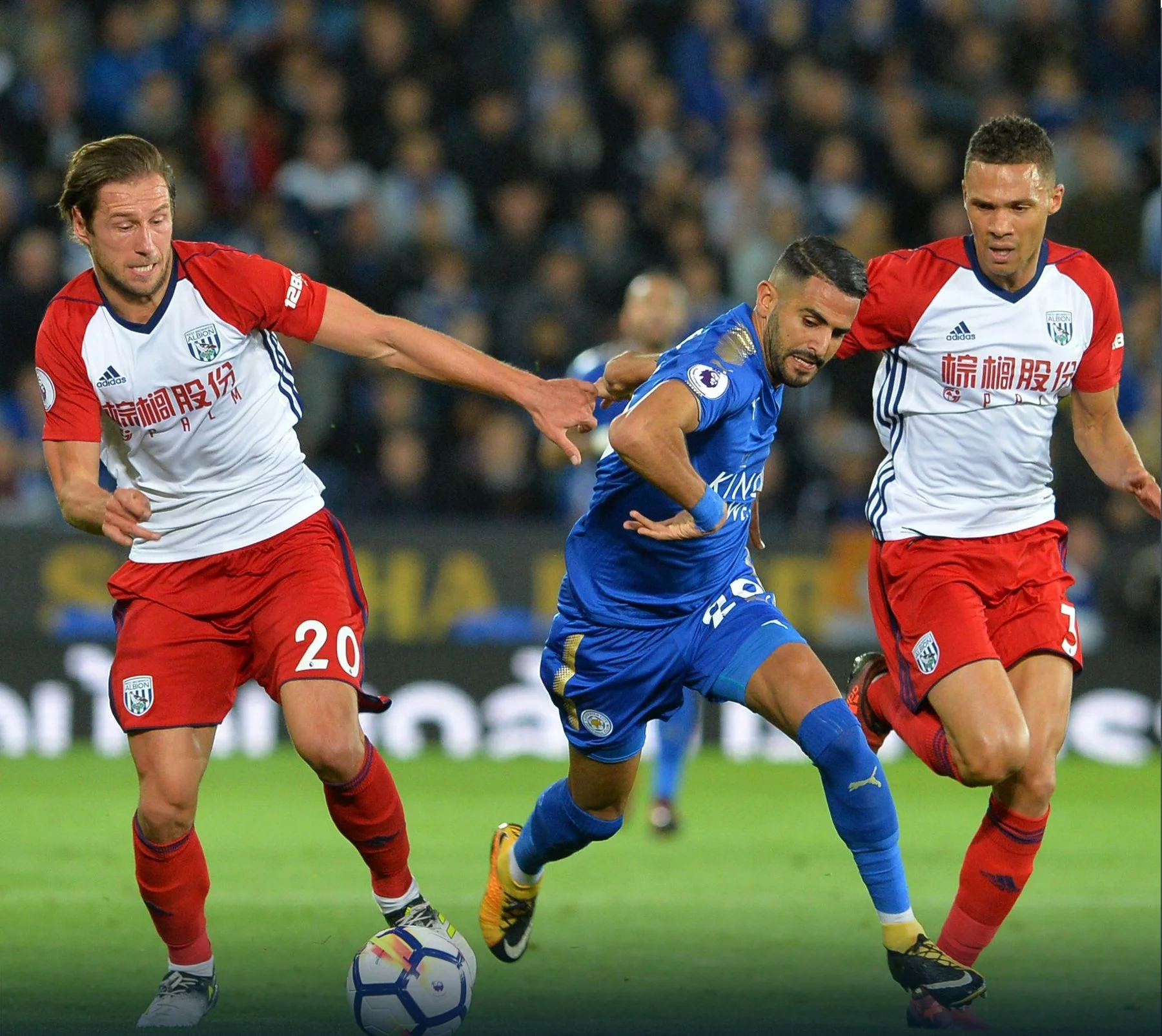 Лестер сыграл вничью / твитер Лестера