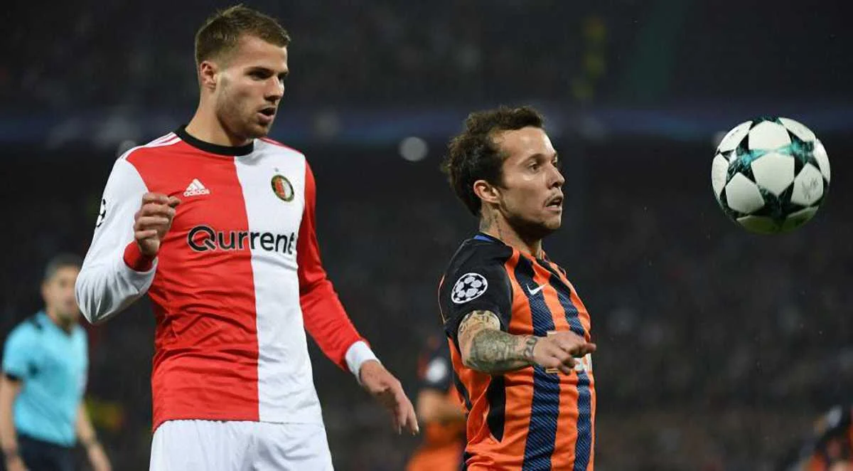 Бернард в матче против Фейеноорда / ФК Шахтер