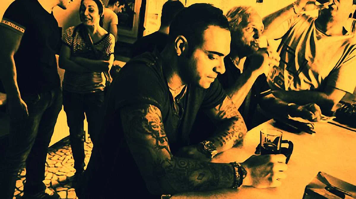 Фабріціо Мікколі