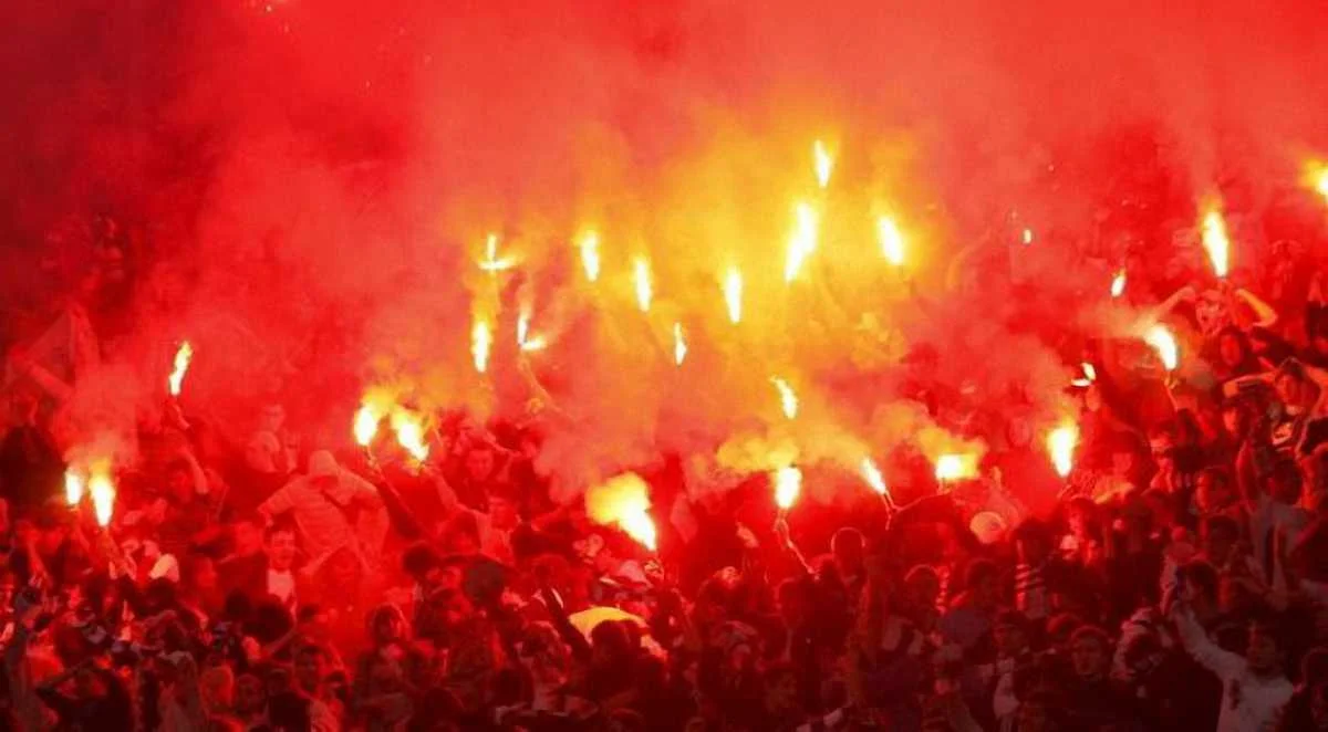 Футбольные фанаты