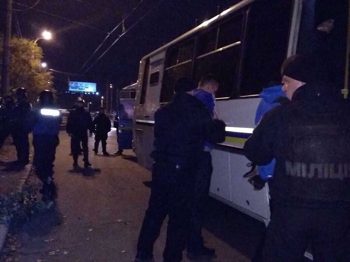 Полиция задержала некоторых участников драки / фото Полиция Киева