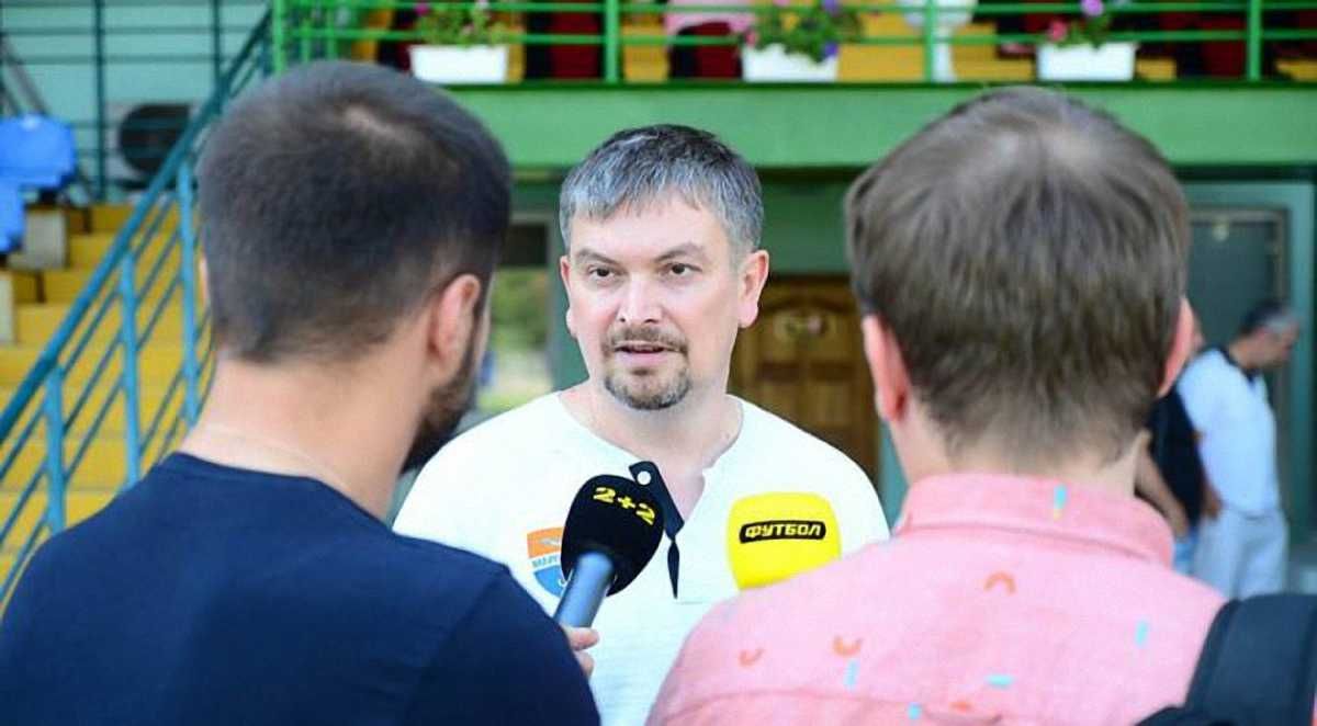 Андрій Санін / Соцмережі