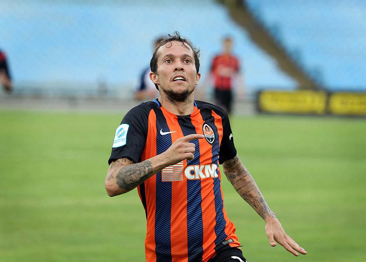 Бернард / ФК Шахтер