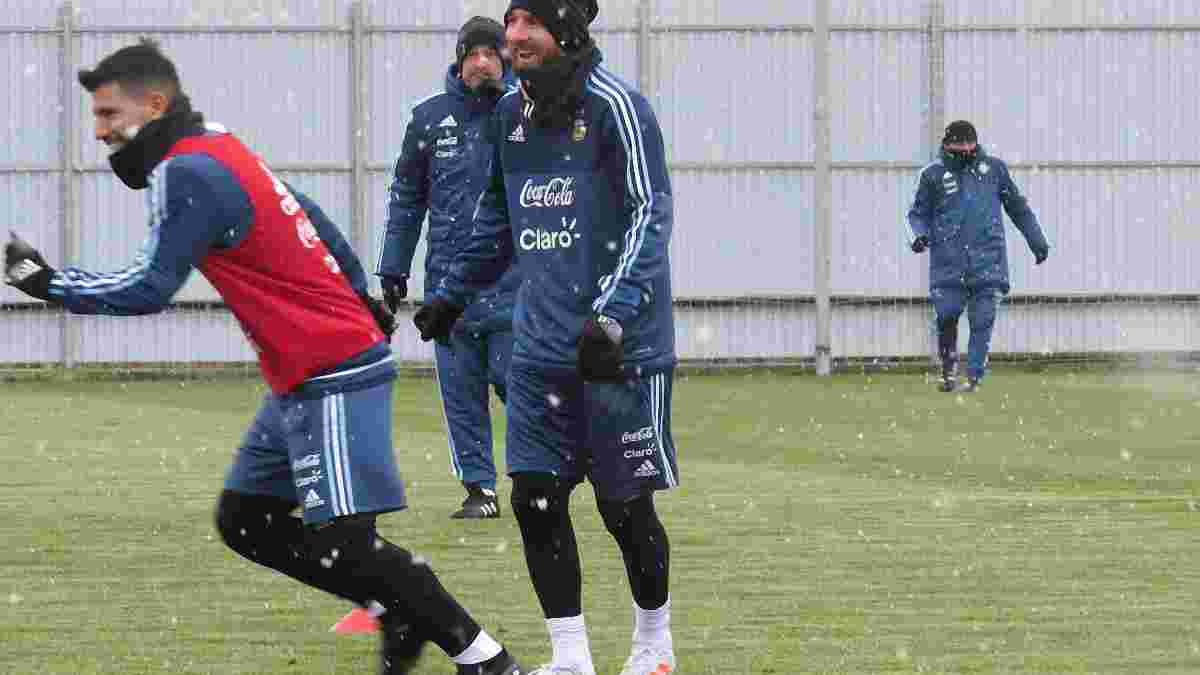 Месси со сборной Аргентины провел тренировку под снегом в Москве