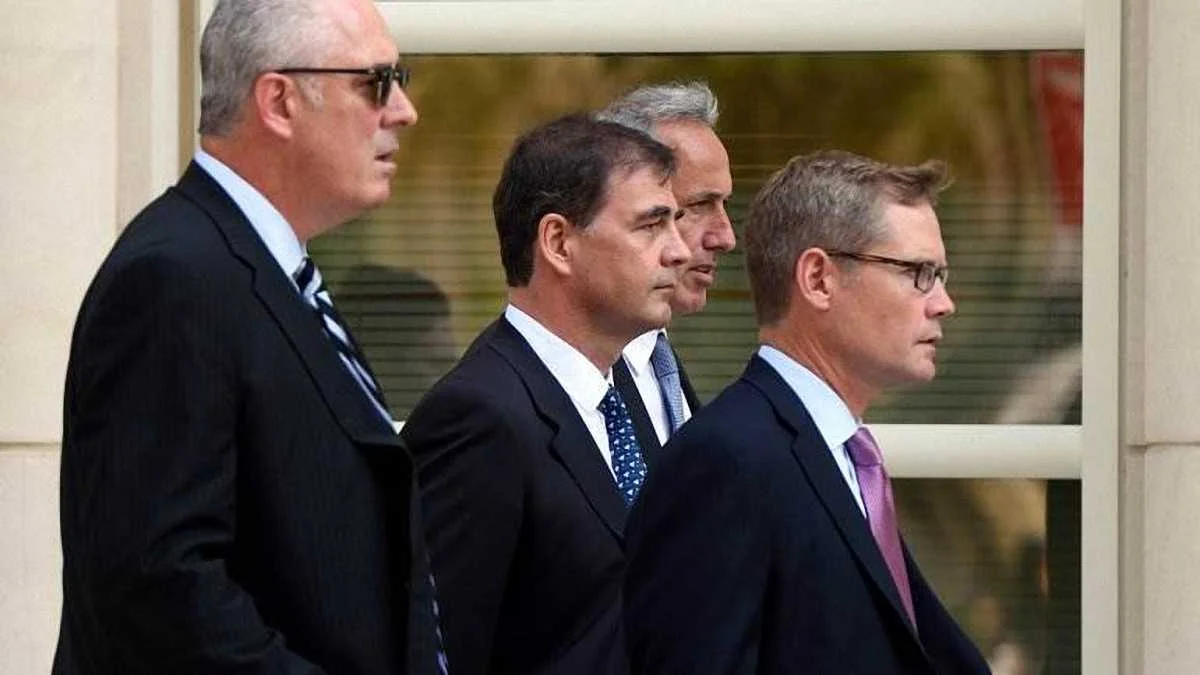 В центре Алехандро Бурсако