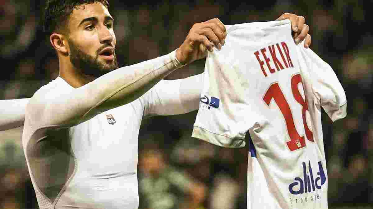 Вболівальники Ліона підтримали дискваліфікованого Фекіра, повторивши його святкування гола в стилі Мессі