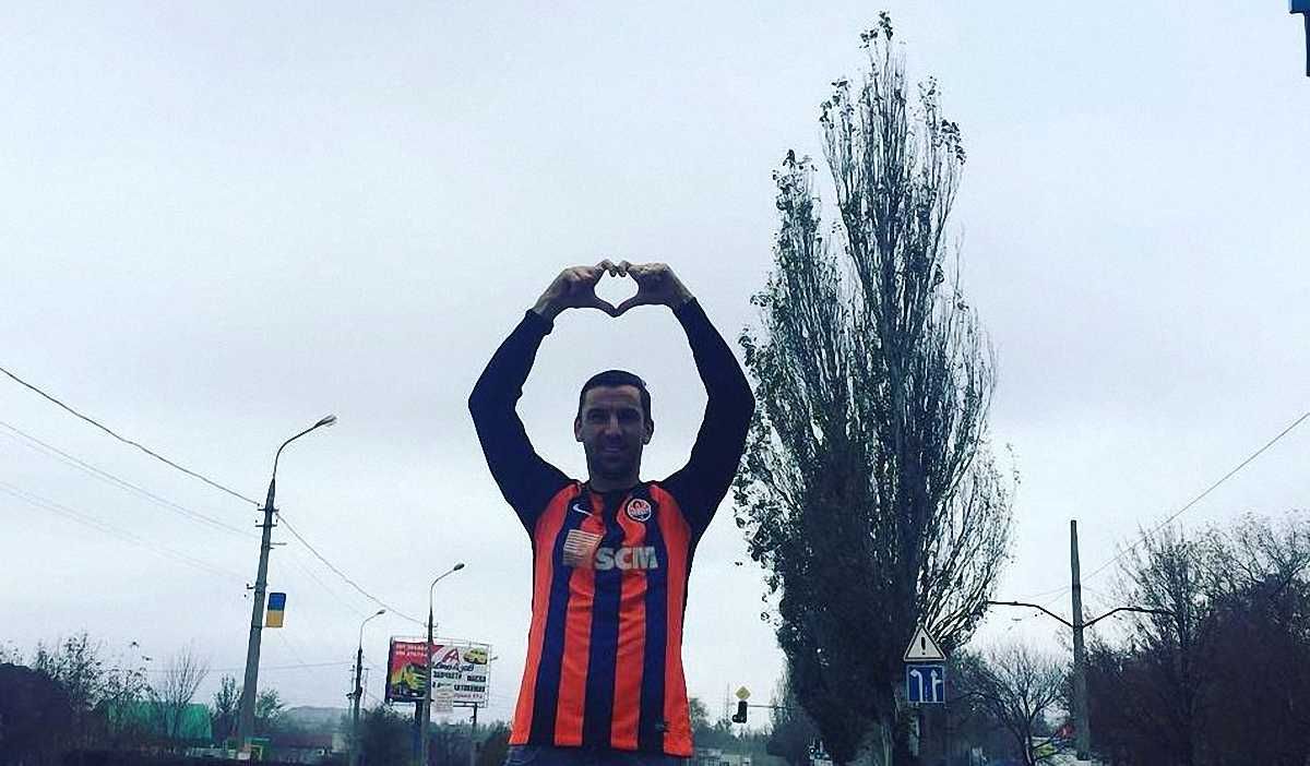 Даріо Срна недавно побував дуже близько від Донецька