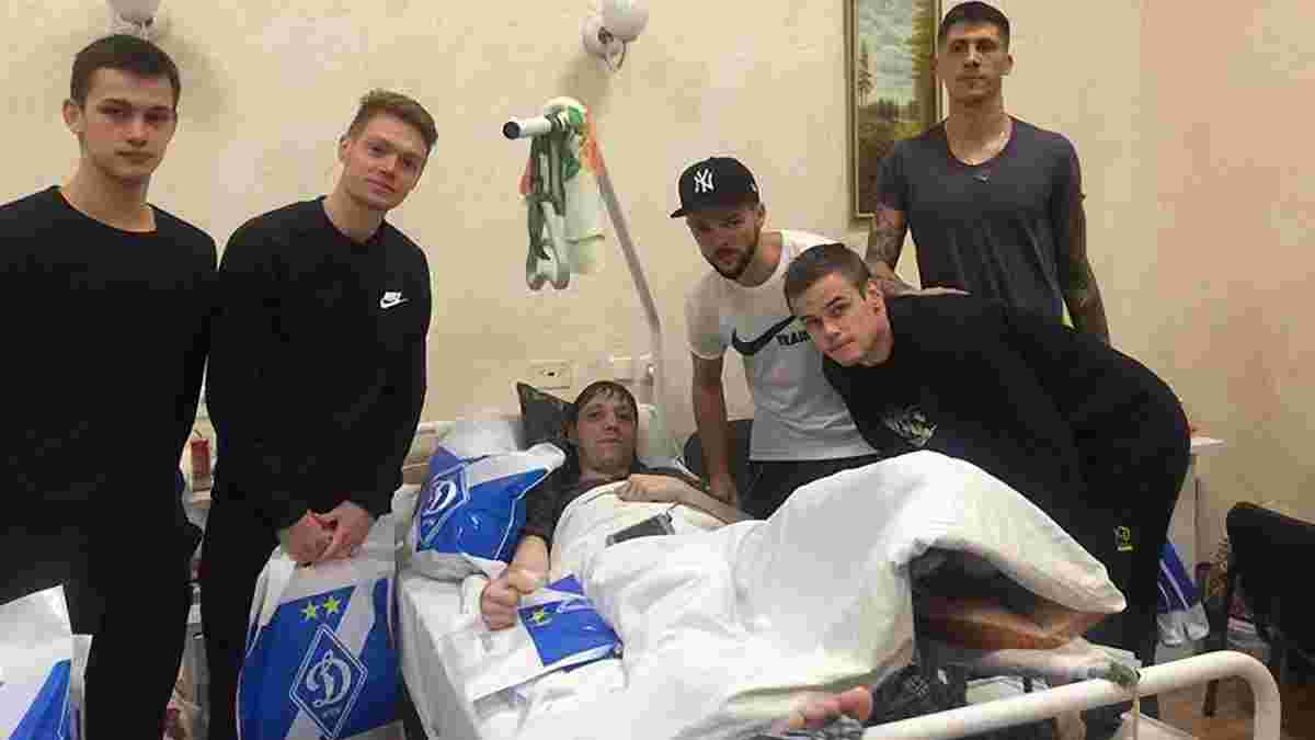 Футболісти Динамо відвідали поранених у АТО воїнів 