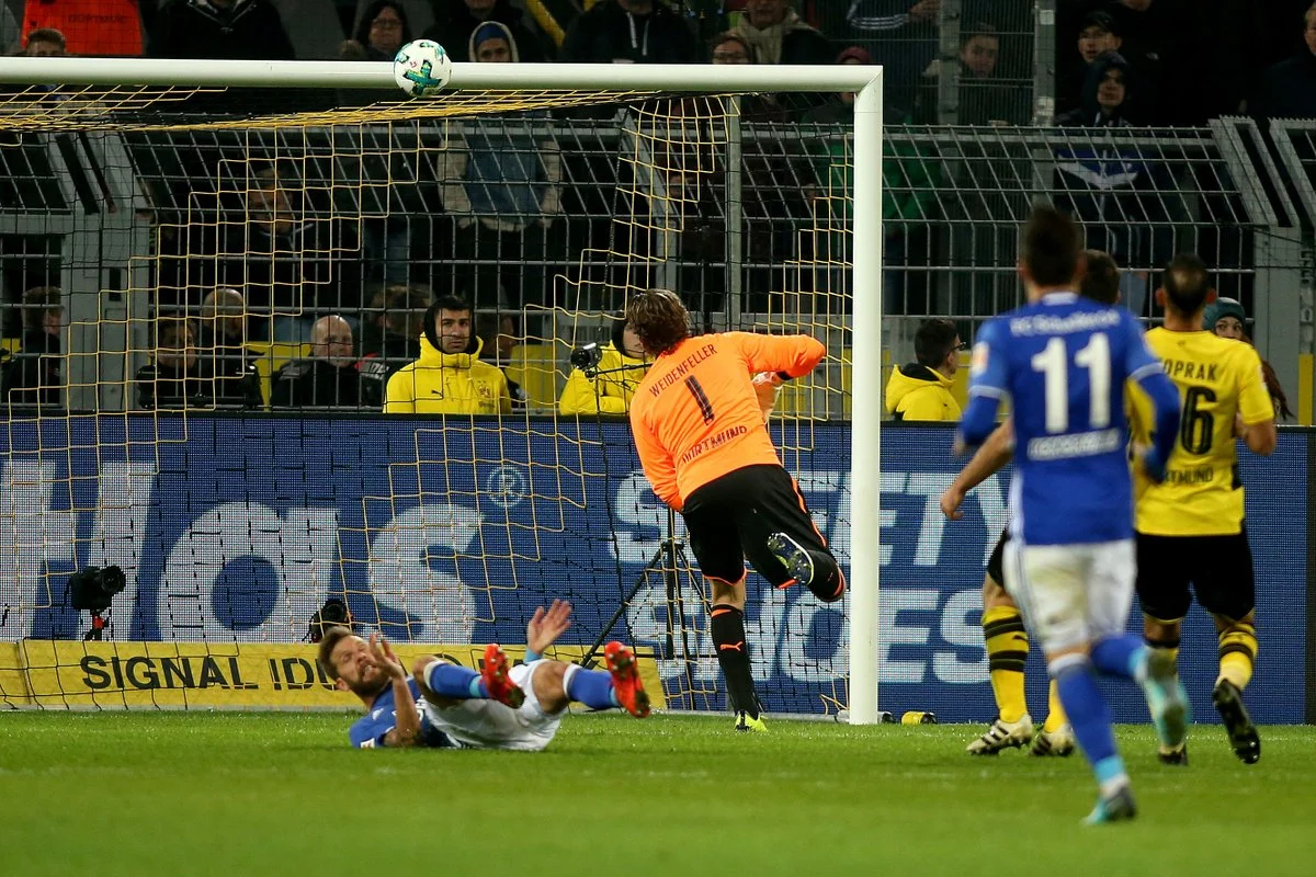 Евгений Коноплянка в атаке