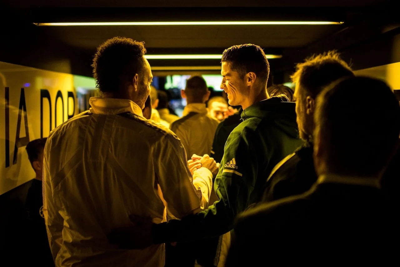 Обамеянг (зліва) vs. Роналду