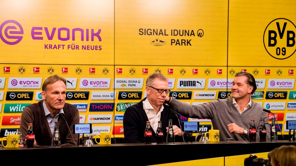 Петер Штегер (по центру) / фото Борусія Д