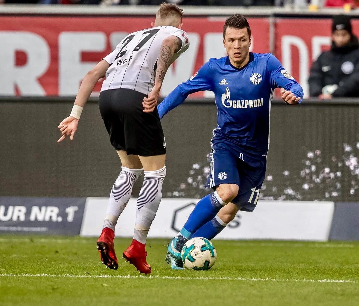 Евгений Коноплянка провел почти все матчи Шальке в сезоне