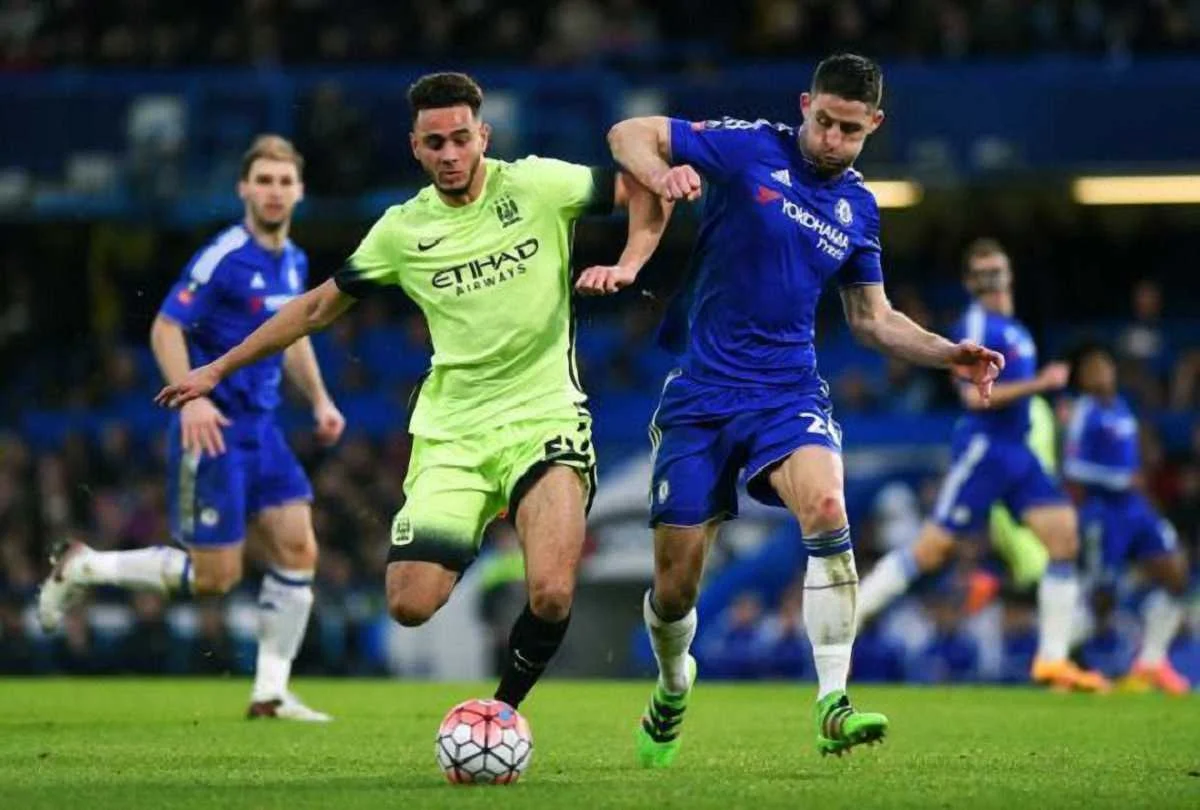 Давид Фопала (слева) / Talksport