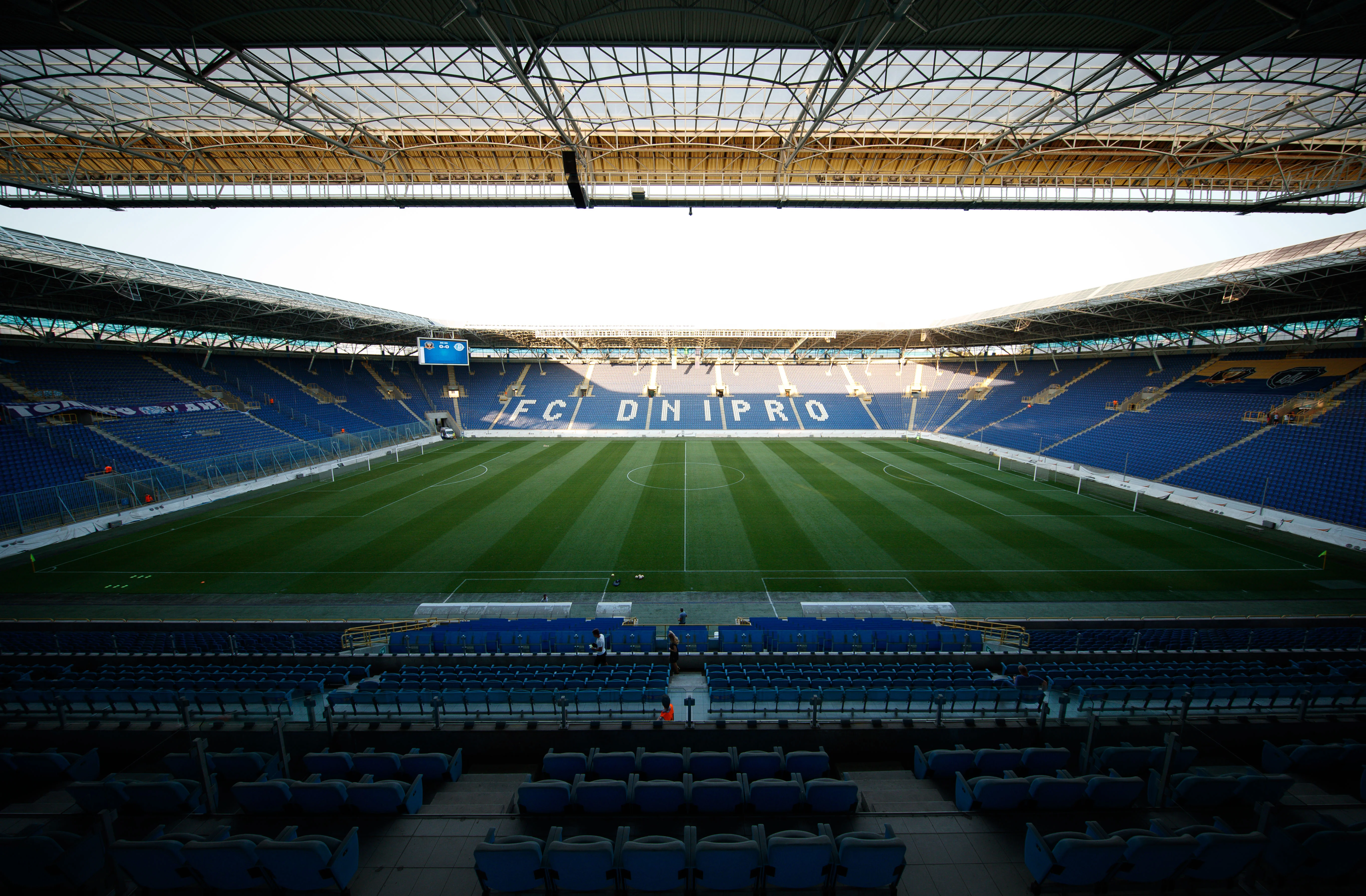 "Дніпро-Арена" / ФК Дніпро
