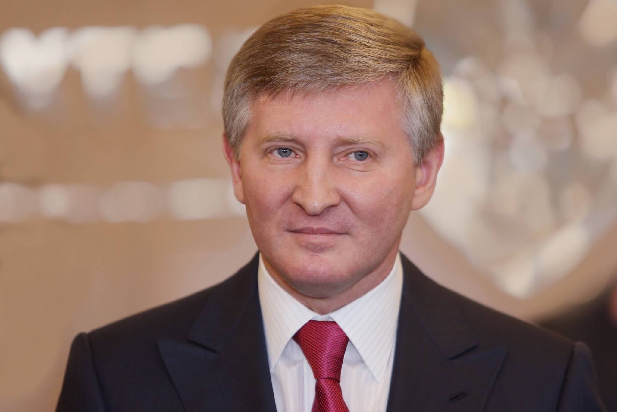 Рінат Ахметов / Хвиля