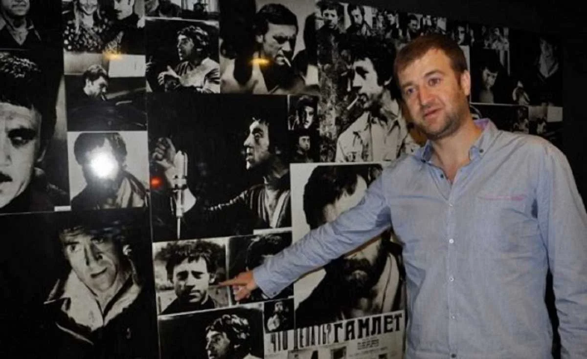 Олексій Хахльов / Соцмережі