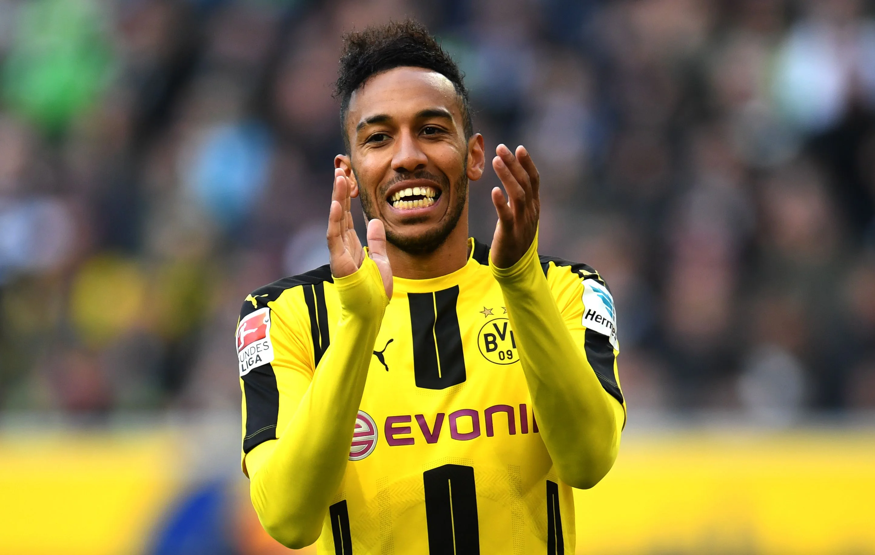 Пьер-Эмерик Обамеянг / Metro