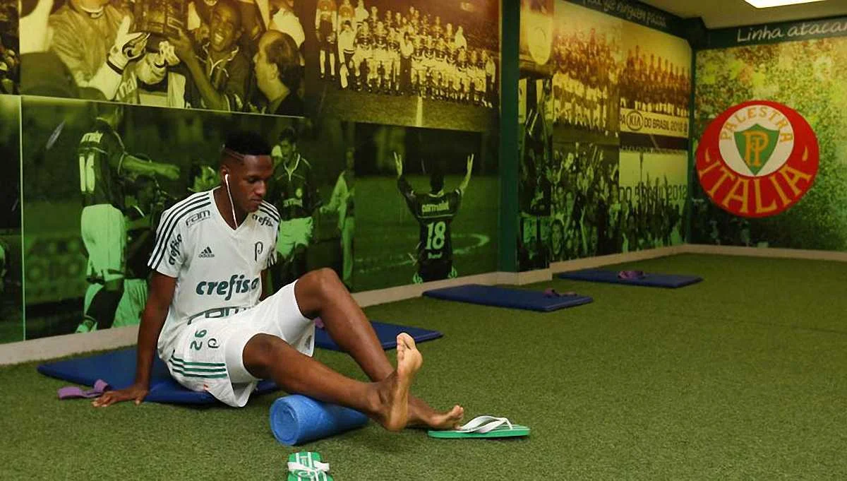 Єррі Міна / Твіттер