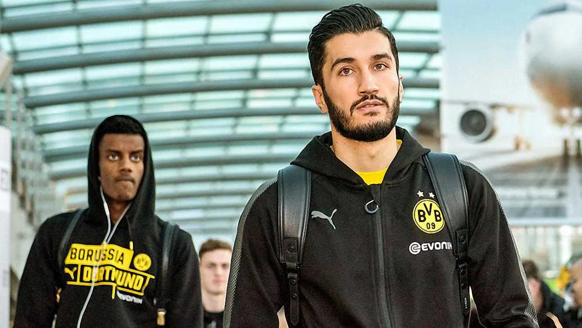 Нури Шахин (справа) / Bild